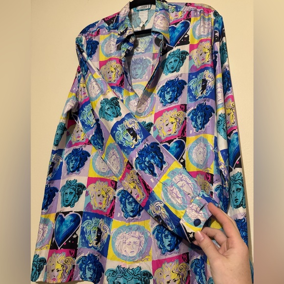 Very rare Gianni Versace Andy Warhol print Medusa head heart silk shirt vintage - Picture 2 of 10
